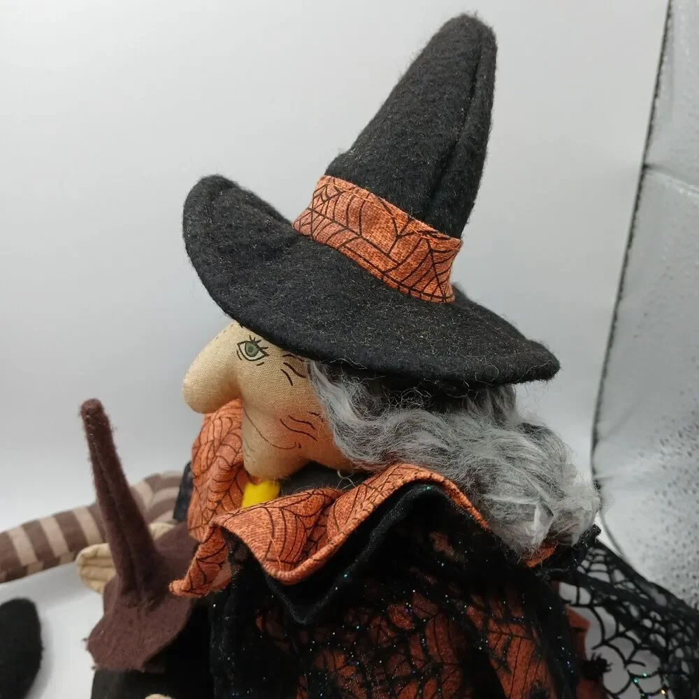 Vintage Halloween Witch Doll with Pet Bird Shelf Sitter Folk Art Style 18